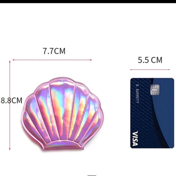 Mermaid Shell Compact - Picture 3 of 5